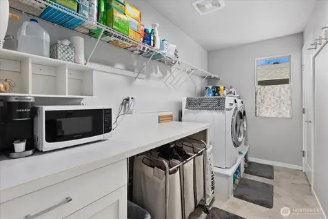 9 150th Place NW Lynnwood WA 98087