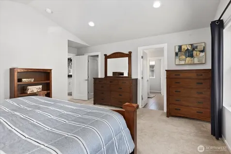 9 150th Place NW Lynnwood WA 98087