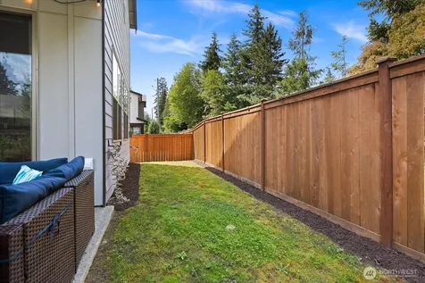 9 150th Place NW Lynnwood WA 98087