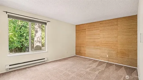 8033 145th Avenue NE Redmond WA 98052