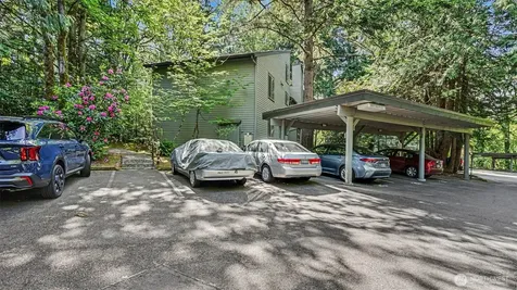 8033 145th Avenue NE Redmond WA 98052