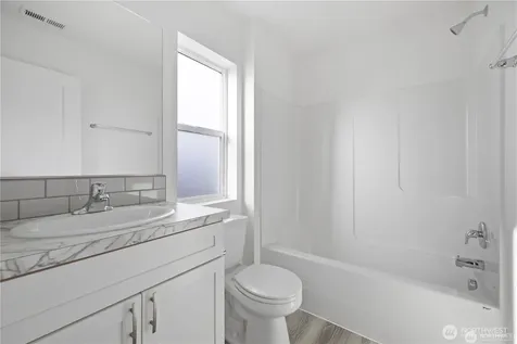 904 La Vista Drive Warden WA 98857