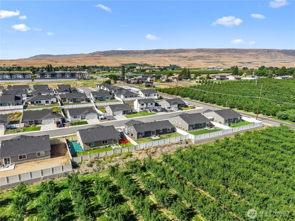 2468 3rd Street SE East Wenatchee WA 98802