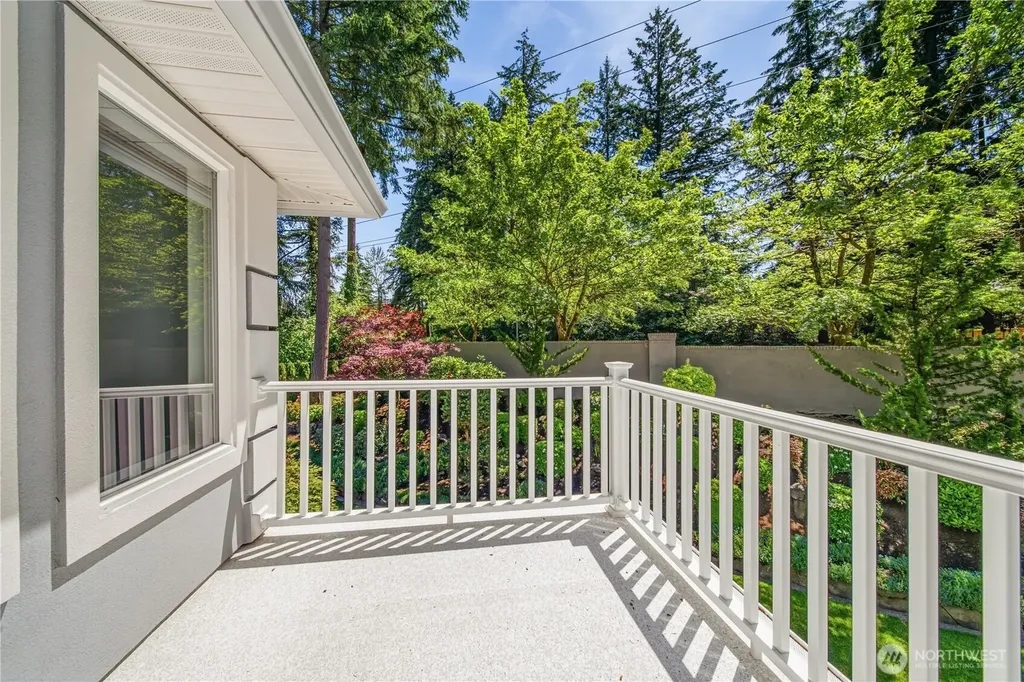 11202 Greystone Drive SW Lakewood WA 98499