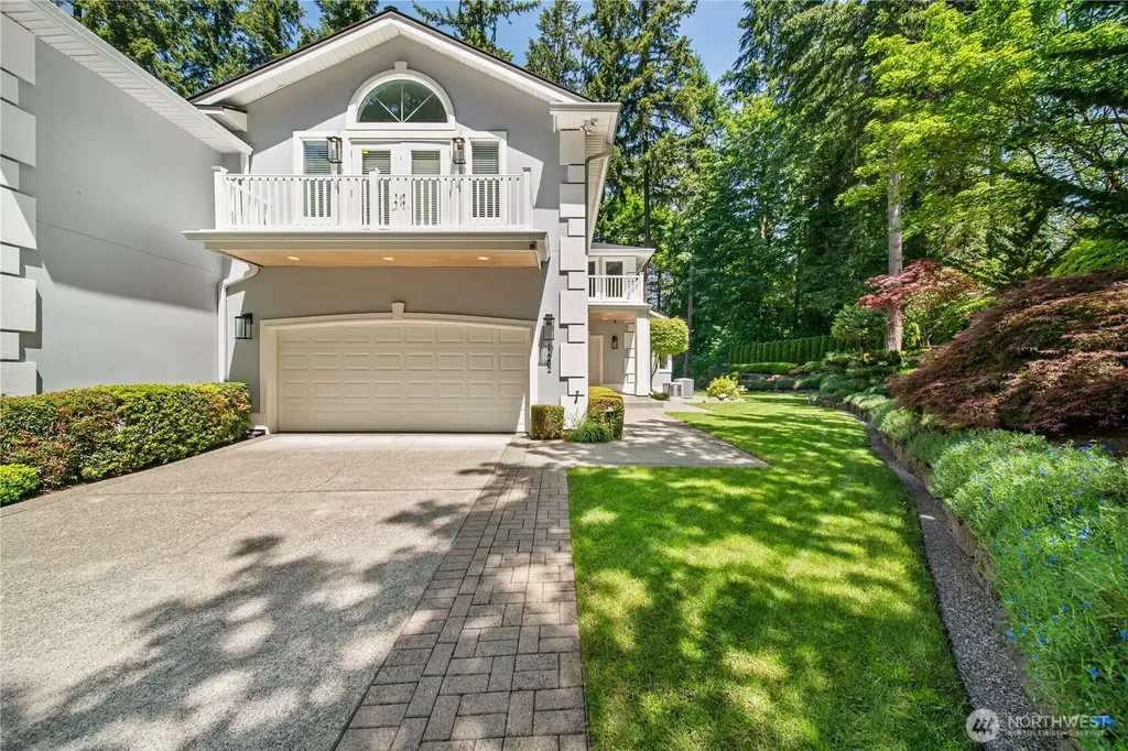 11202 Greystone Drive SW Lakewood WA 98499