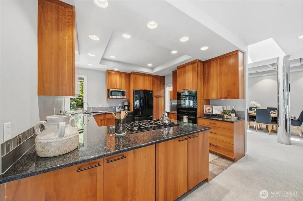 11202 Greystone Drive SW Lakewood WA 98499