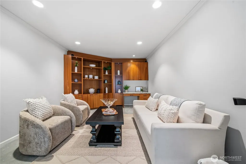 11202 Greystone Drive SW Lakewood WA 98499