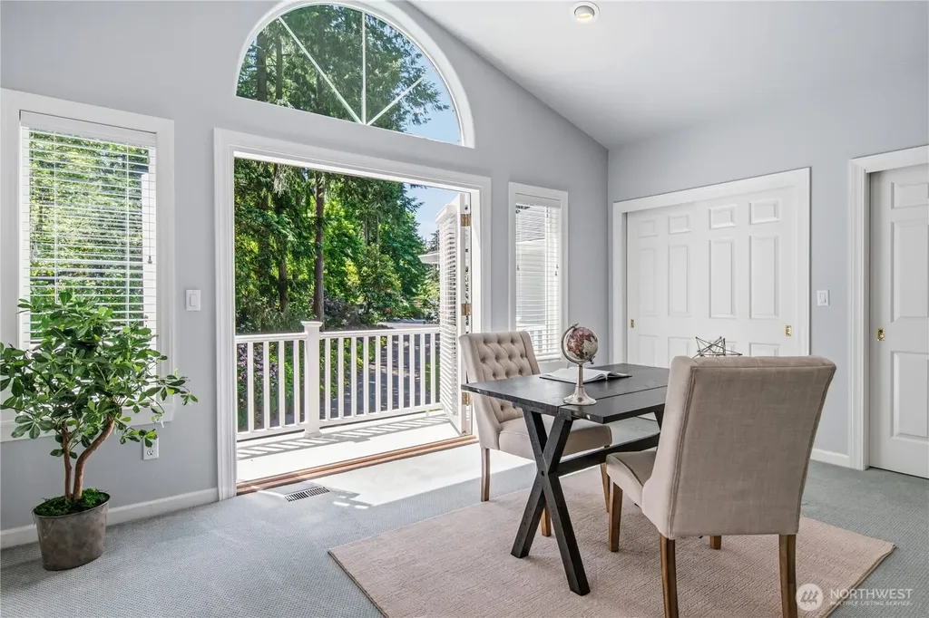 11202 Greystone Drive SW Lakewood WA 98499