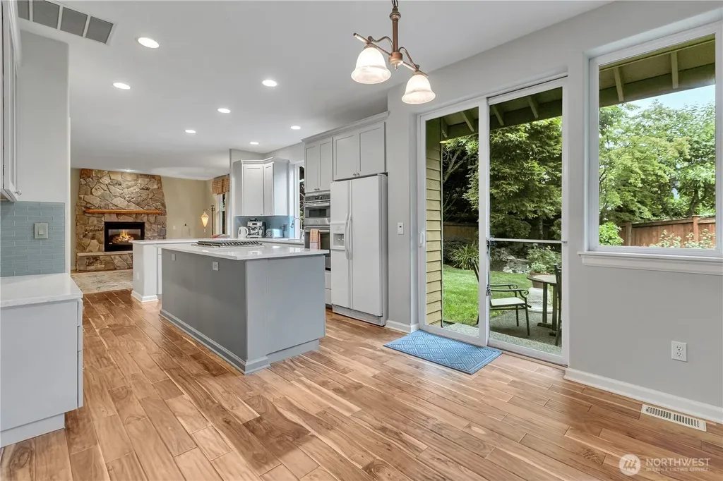 5530 Elizabeth Avenue SE Auburn WA 98092