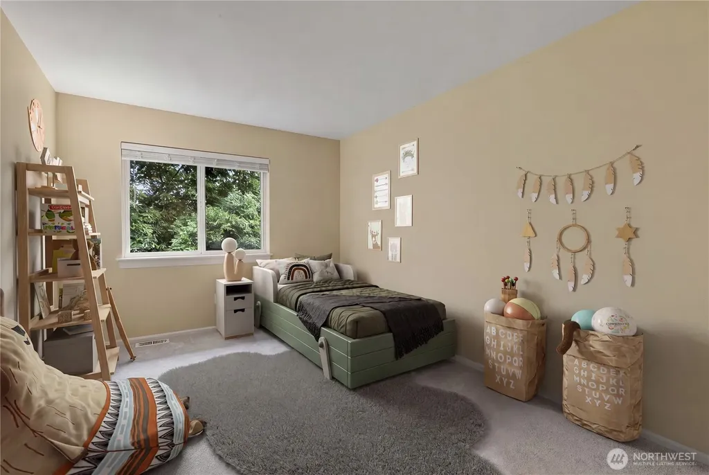 5530 Elizabeth Avenue SE Auburn WA 98092