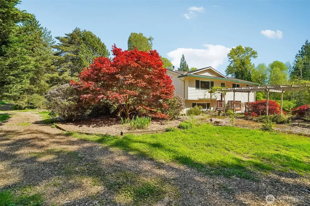 23113 23rd Drive NE Arlington WA 98223