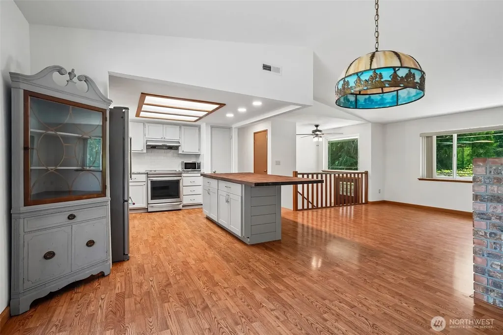23113 23rd Drive NE Arlington WA 98223