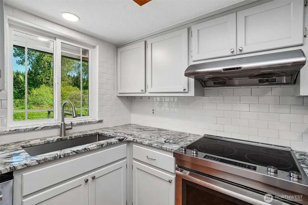 23113 23rd Drive NE Arlington WA 98223