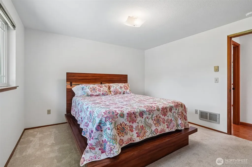 23113 23rd Drive NE Arlington WA 98223
