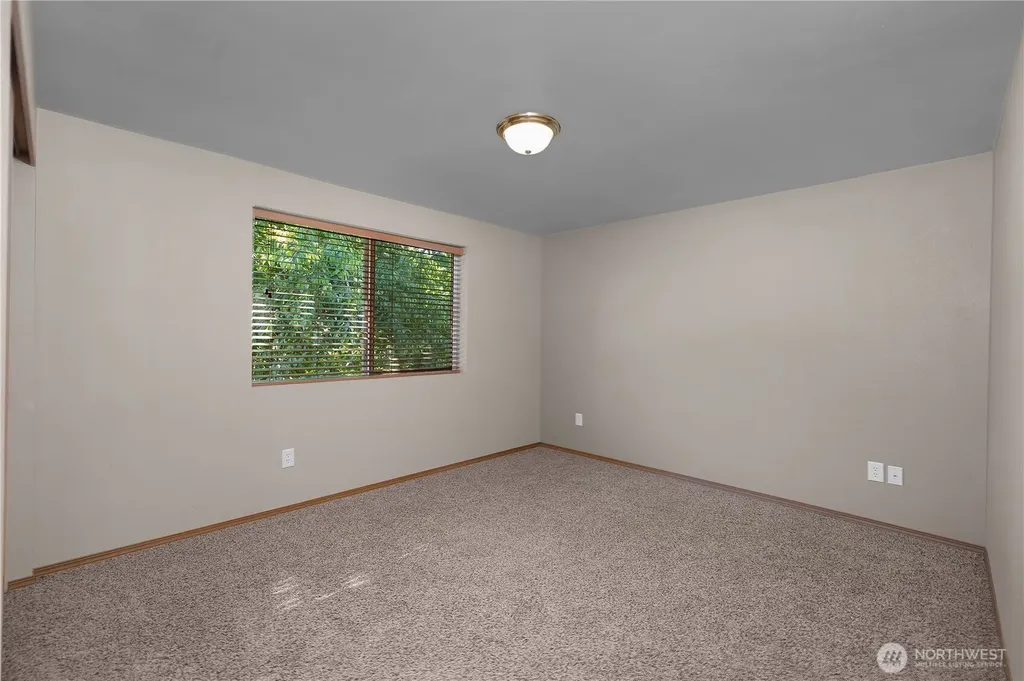 107 N Green Street Centralia WA 98531