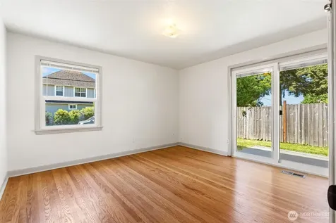9701 Dayton Avenue N Seattle WA 98103