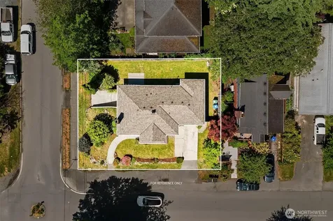 9701 Dayton Avenue N Seattle WA 98103