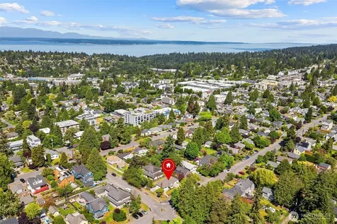 9701 Dayton Avenue N Seattle WA 98103