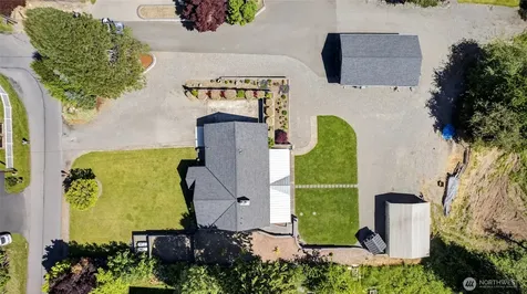11605 67th Avenue E Puyallup WA 98373