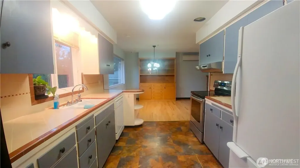 27407 Cedarhome Road Stanwood WA 98292