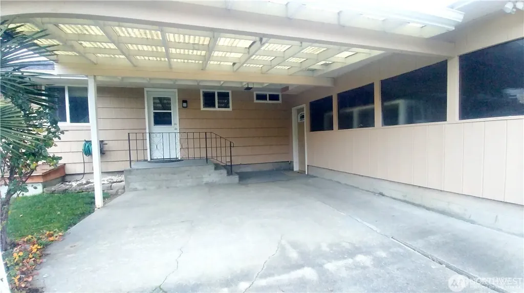 27407 Cedarhome Road Stanwood WA 98292