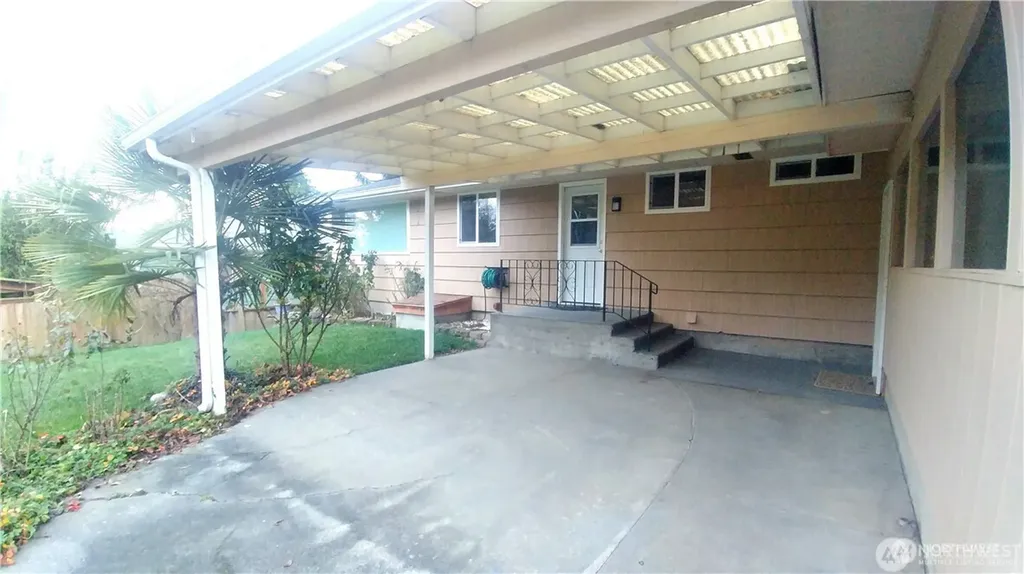 27407 Cedarhome Road Stanwood WA 98292
