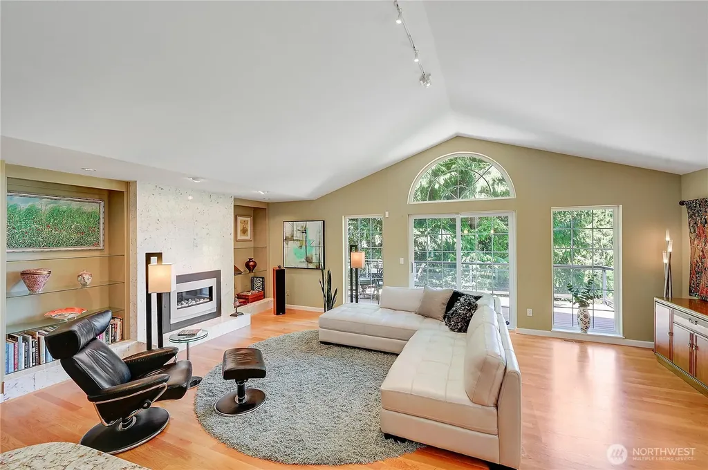 42 Twinsview Court Port Ludlow WA 98365