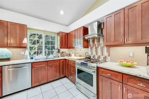 42 Twinsview Court Port Ludlow WA 98365