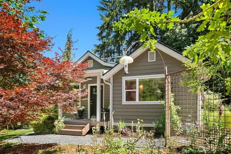 11323 E Riverside Drive Bothell WA 98011