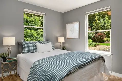 11323 E Riverside Drive Bothell WA 98011