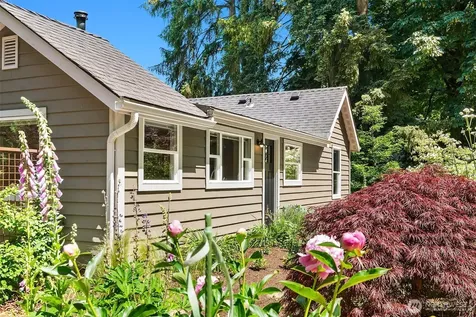 11323 E Riverside Drive Bothell WA 98011