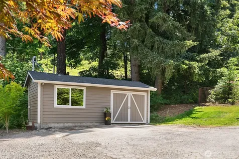 11323 E Riverside Drive Bothell WA 98011