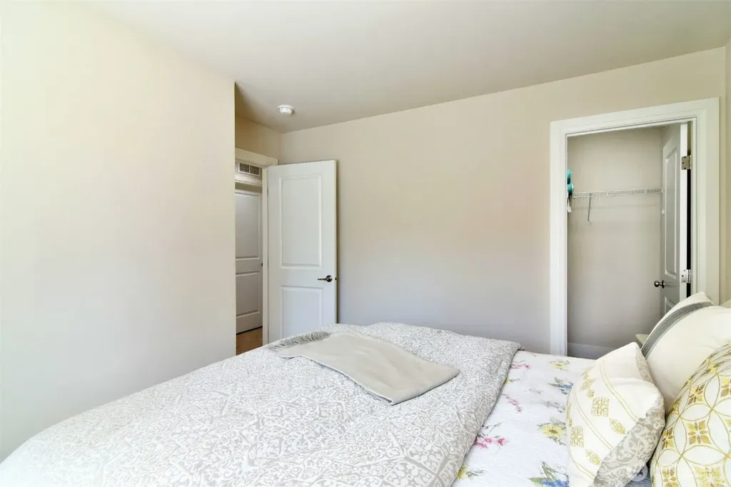 19607 25th Drive SE Bothell WA 98012