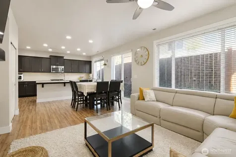 19607 25th Drive SE Bothell WA 98012