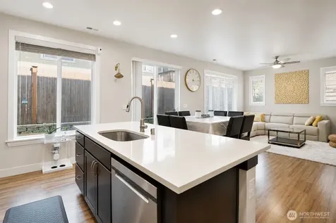 19607 25th Drive SE Bothell WA 98012