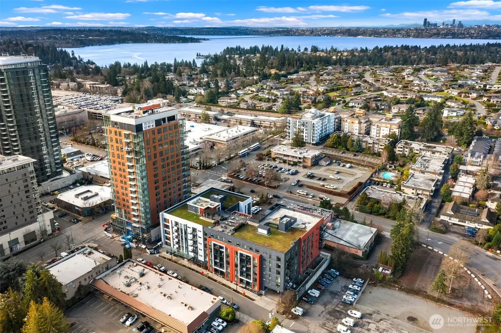 1085 103rd Avenue NE Bellevue WA 98004