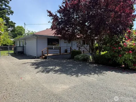 6217 W Beech Street Everett WA 98203