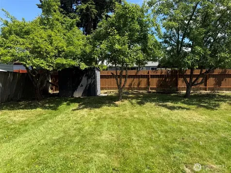 6217 W Beech Street Everett WA 98203