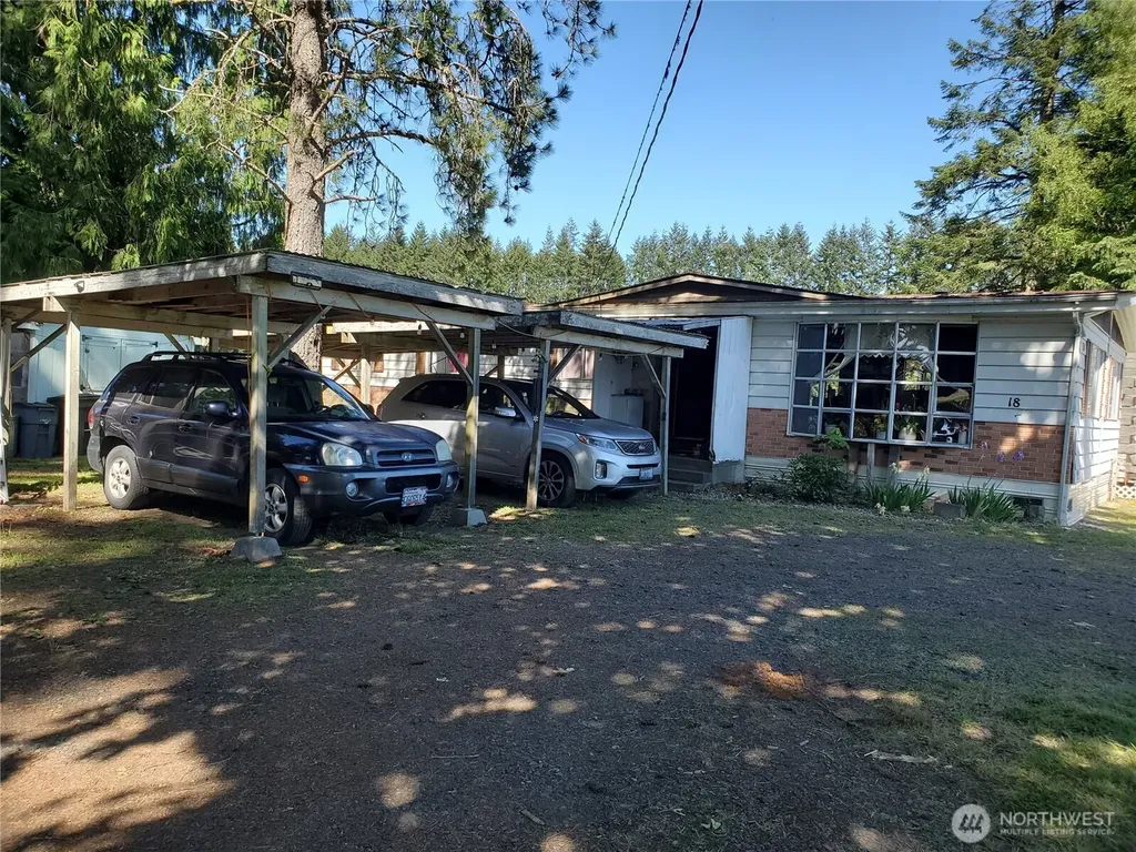 18 Newman Creek Road Elma WA 98541