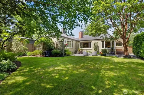 2615 E Garfield Street Seattle WA 98112