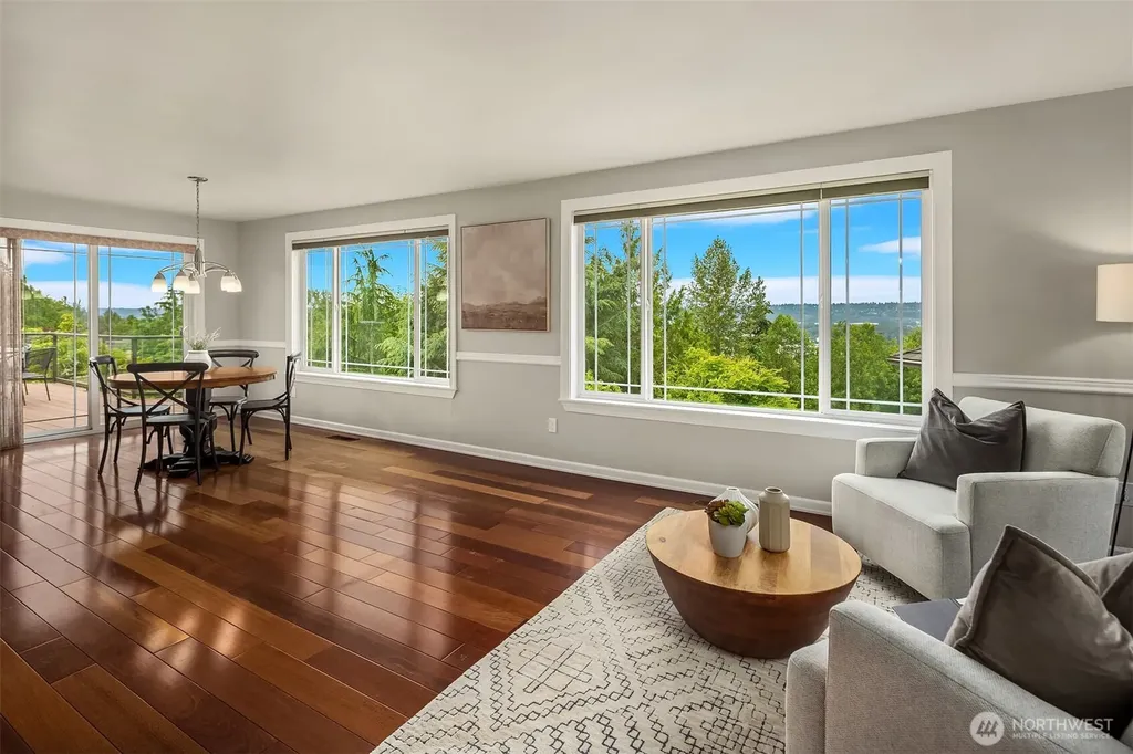2907 Cedar Avenue S Renton WA 98055