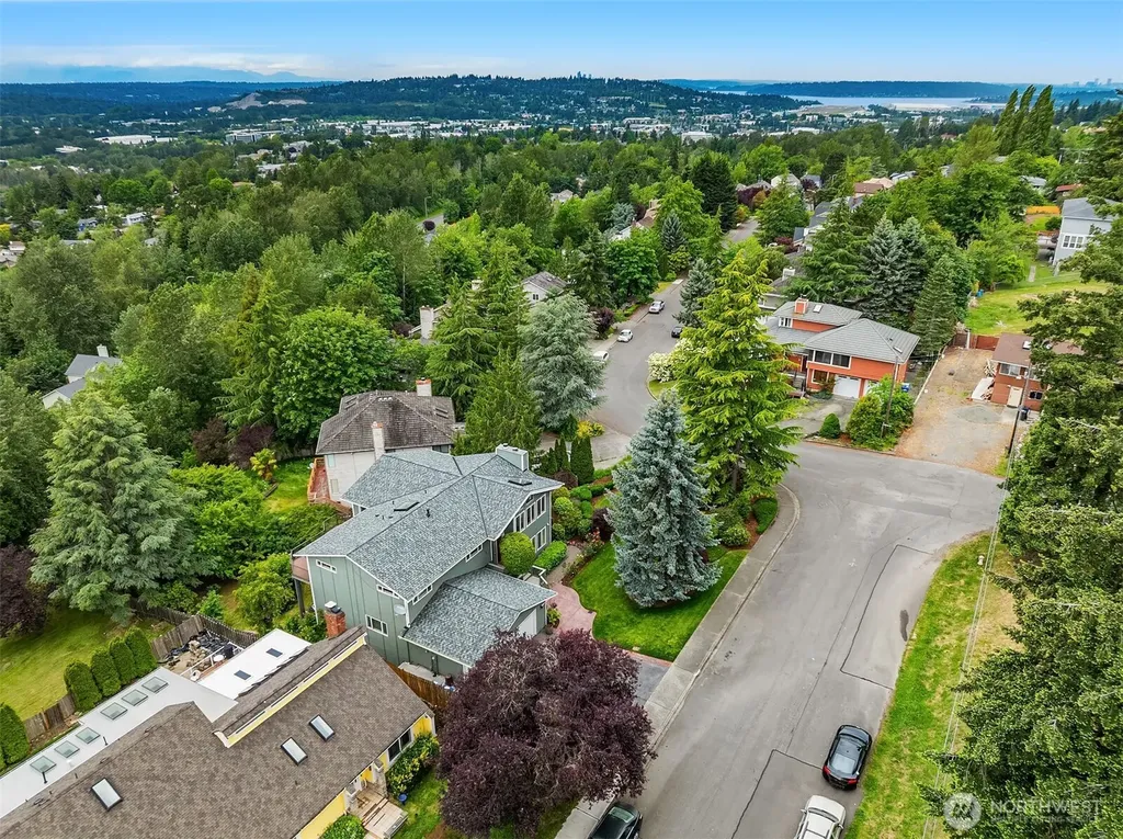 2907 Cedar Avenue S Renton WA 98055