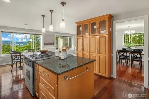 2907 Cedar Avenue S Renton WA 98055
