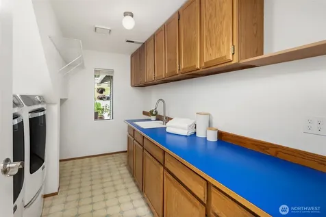 2907 Cedar Avenue S Renton WA 98055