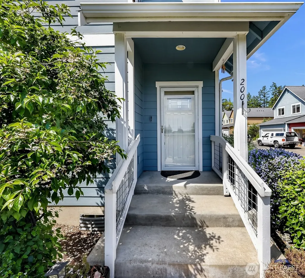200 NW 1st Street Coupeville WA 98239