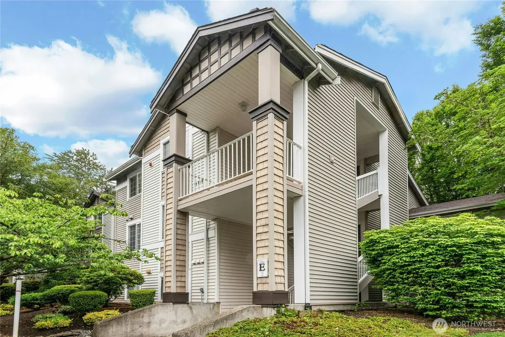 25235 SE Klahanie Boulevard Sammamish WA 98029