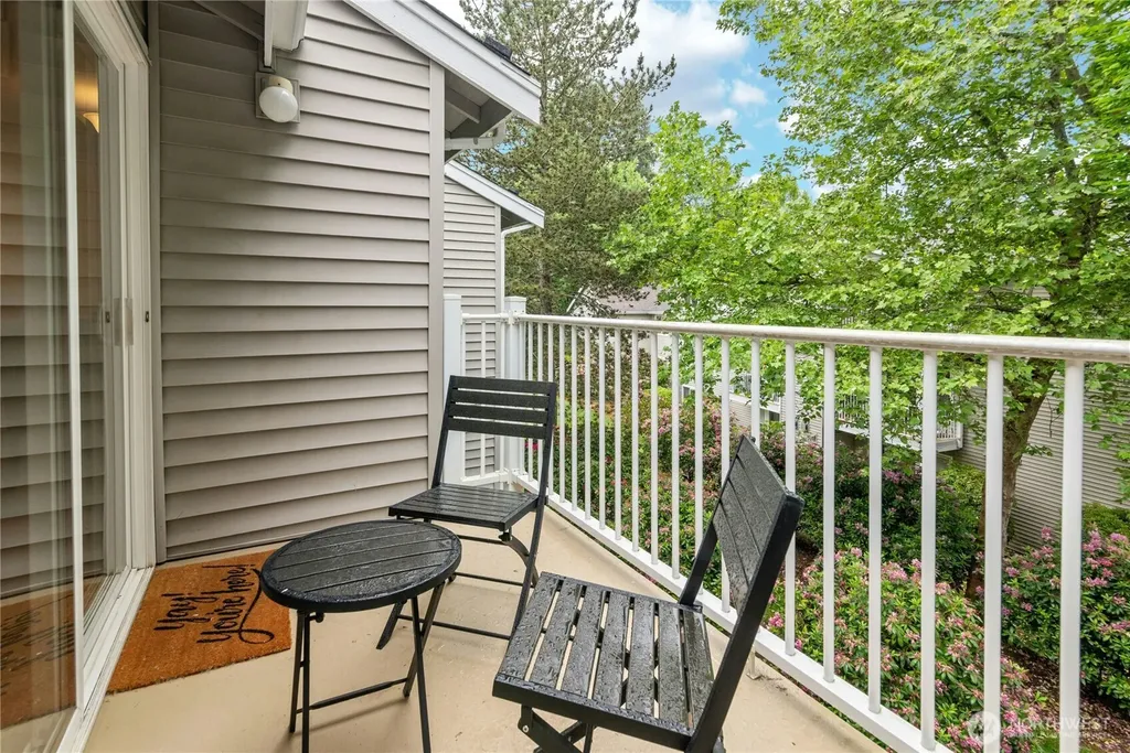 25235 SE Klahanie Boulevard Sammamish WA 98029