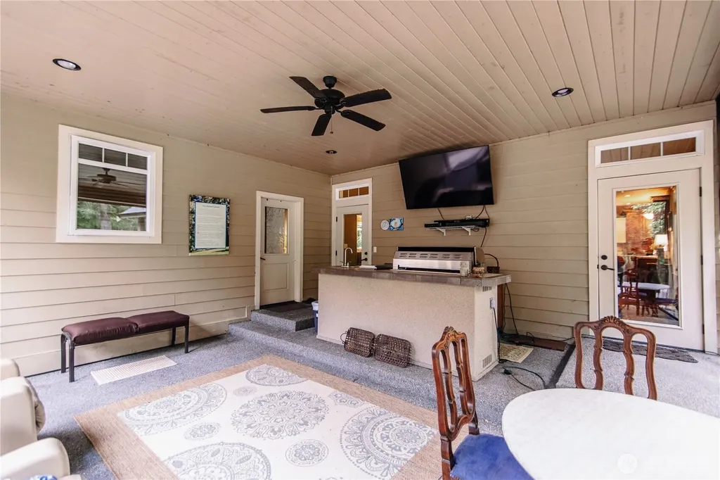 8007 114th Lane SW Olympia WA 98512