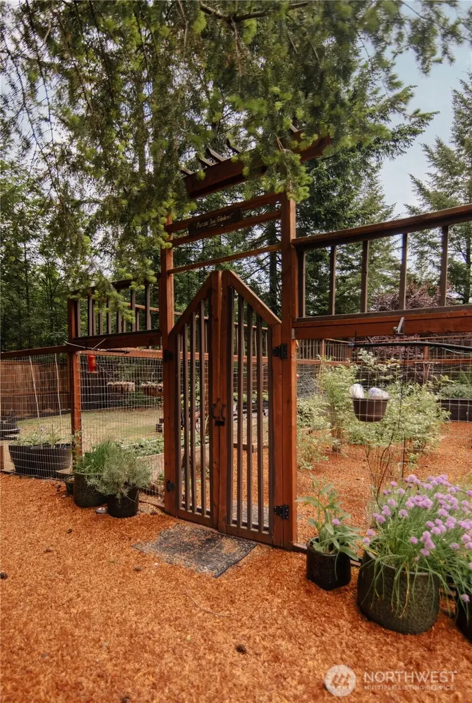 8007 114th Lane SW Olympia WA 98512
