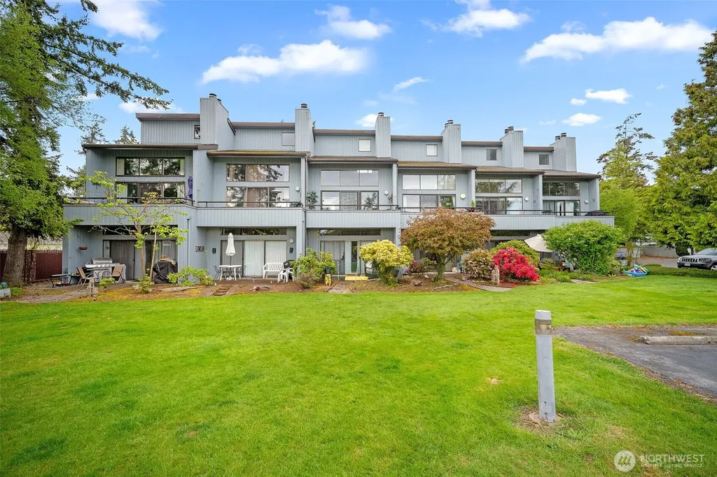 7806 Birch Bay Drive Blaine WA 98230